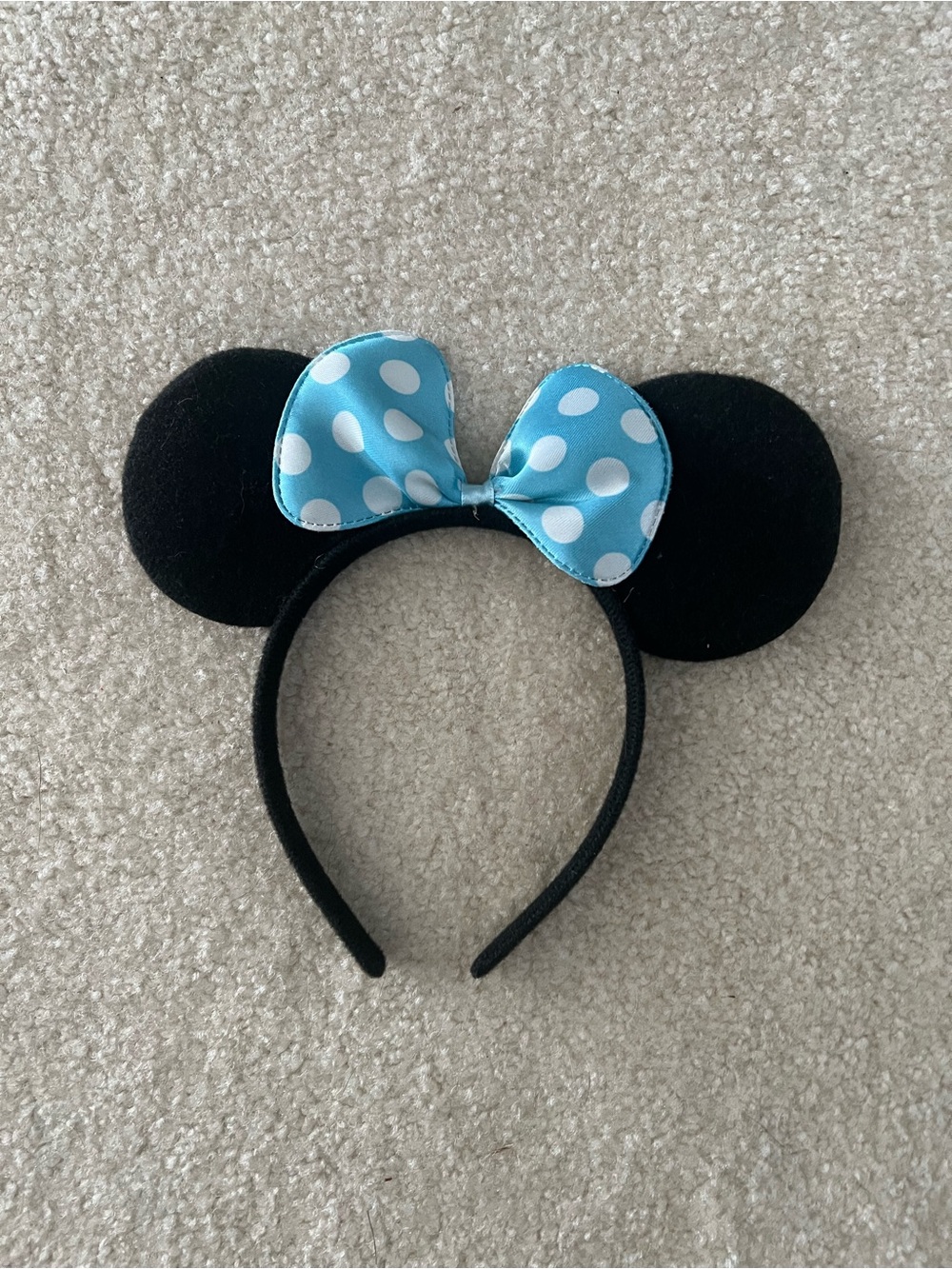 Source Unknown Black Minnie-Style Headband with Blue and White Polka Dot Bow